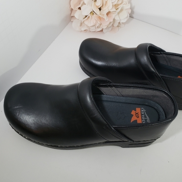 Dansko Shoes - Dansko XP Leather Black Pro Work Clog 42,11.5-12
